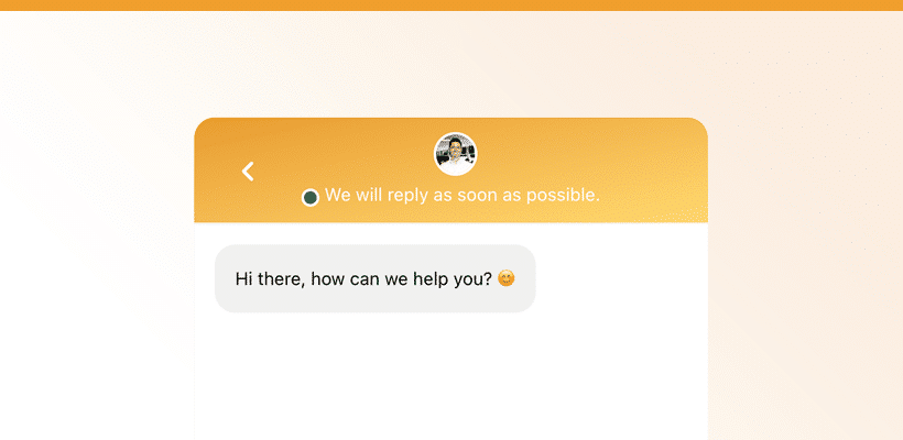 Herodesks livechat-widget med en medarbejderhilsen og tilgængelighed.